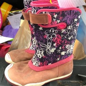 Plae Thandi Boots